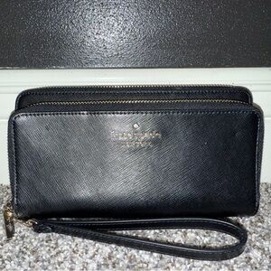 Kate Spade Staci Large Carryall Wristlet